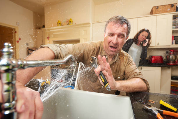 Best 24/7 water damage repair  in Bloomingburg, OH